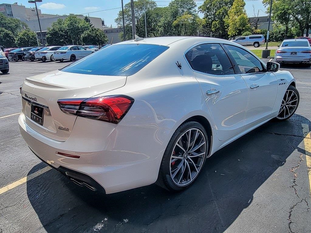 2022 Maserati Ghibli Modena Q4 photo 5