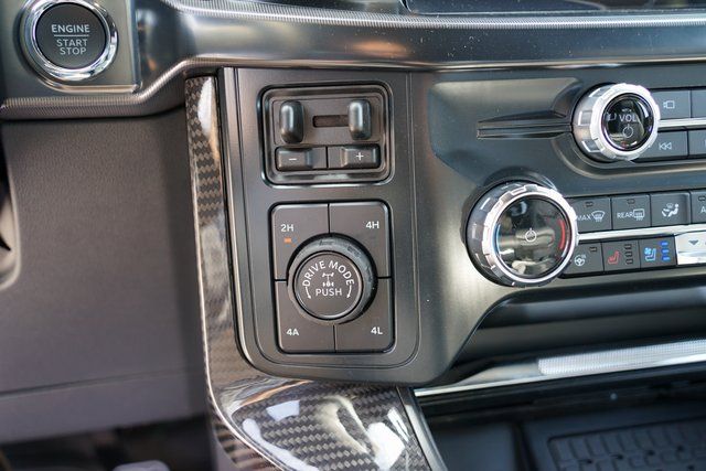2025 FORD F-150 - Image 17