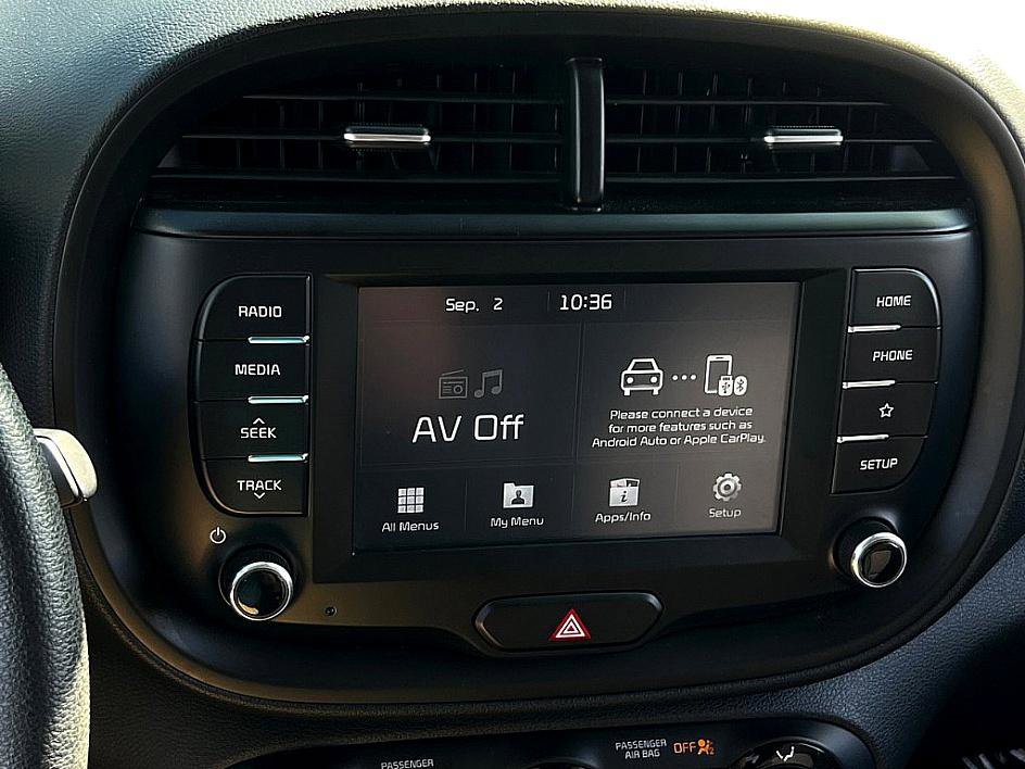 2020 Kia Soul S photo 11