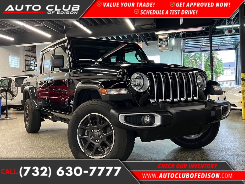 2023 Jeep Gladiator Overland's photo