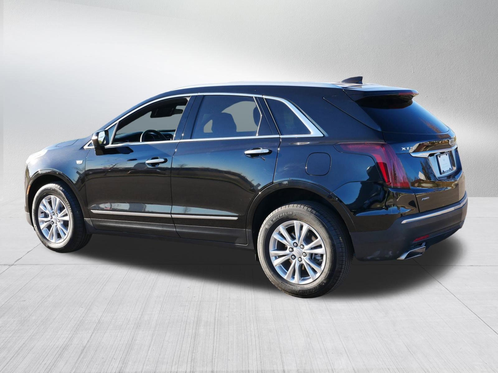 2024 Cadillac XT5 Luxury photo 4