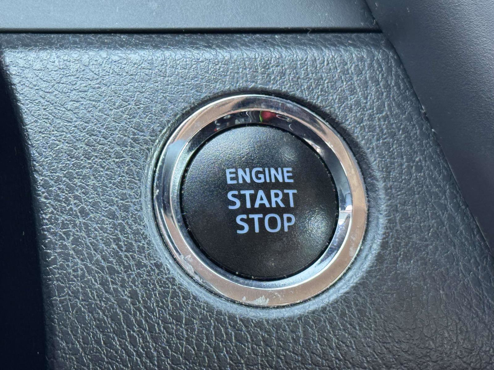 2021 Toyota Camry XSE photo 19