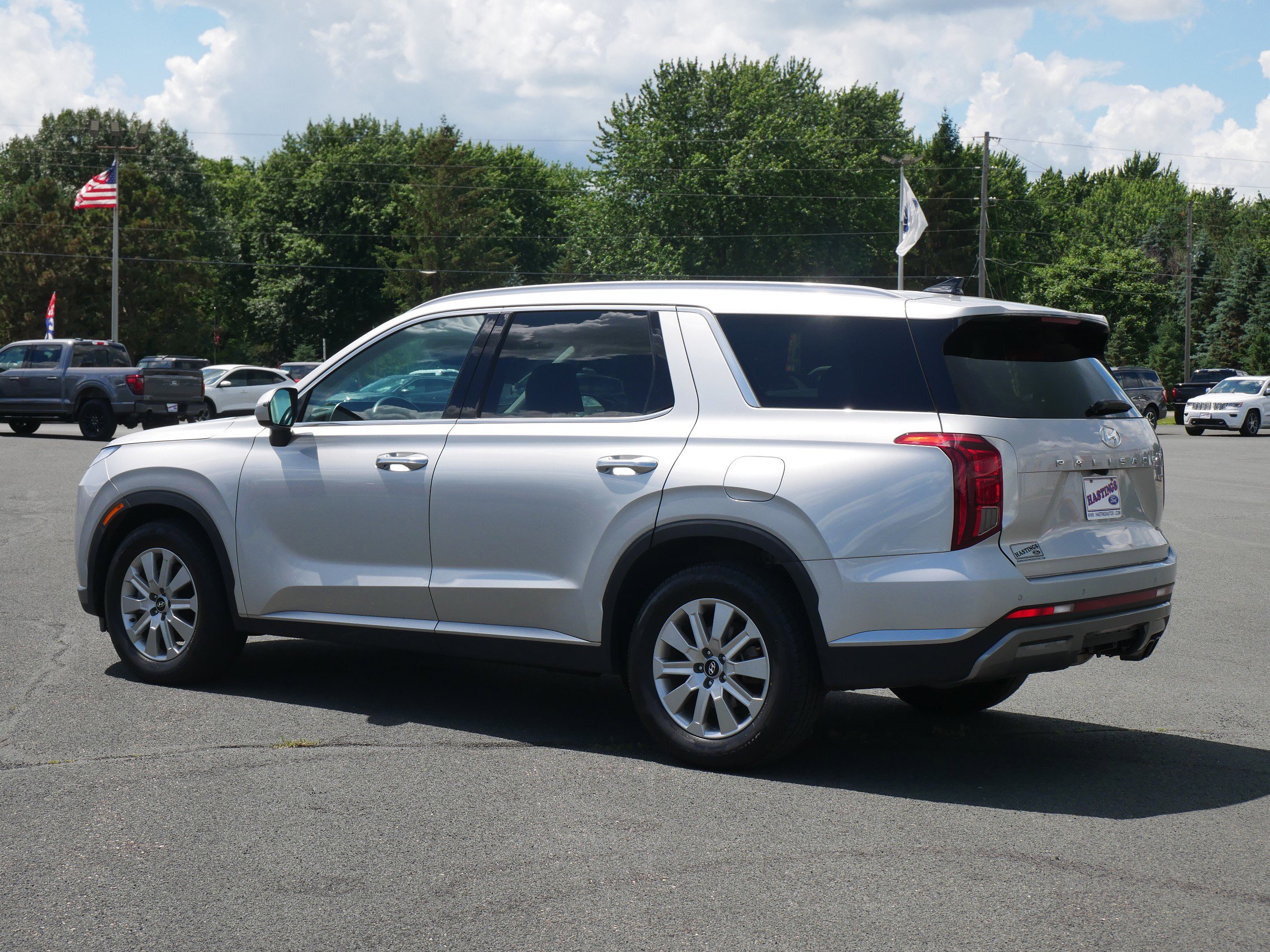 2024 Hyundai Palisade SEL photo 3