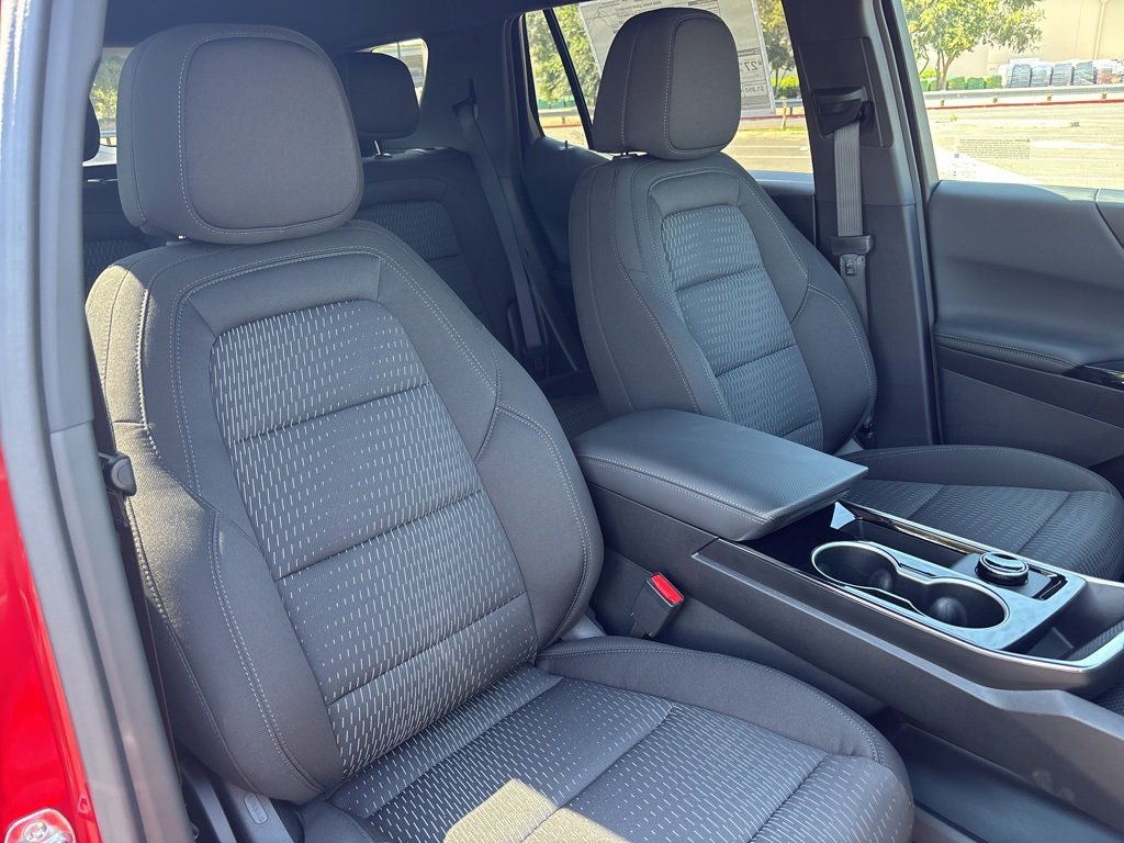 2026 Chevrolet Equinox LT photo 24