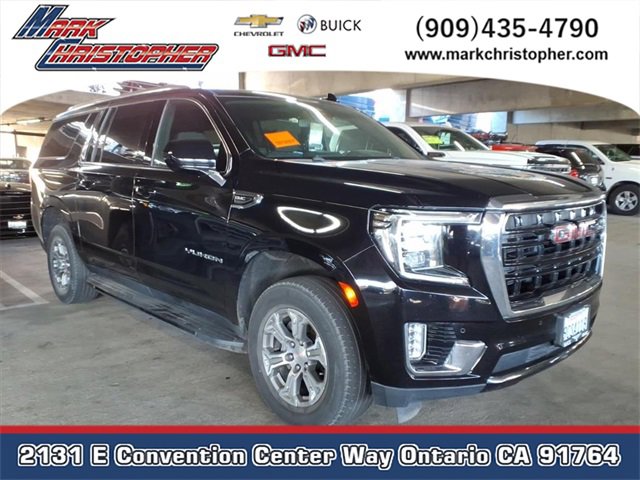 2023 GMC Yukon XL SLE's photo