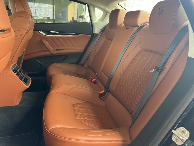 2022 Maserati Quattroporte Modena photo 15