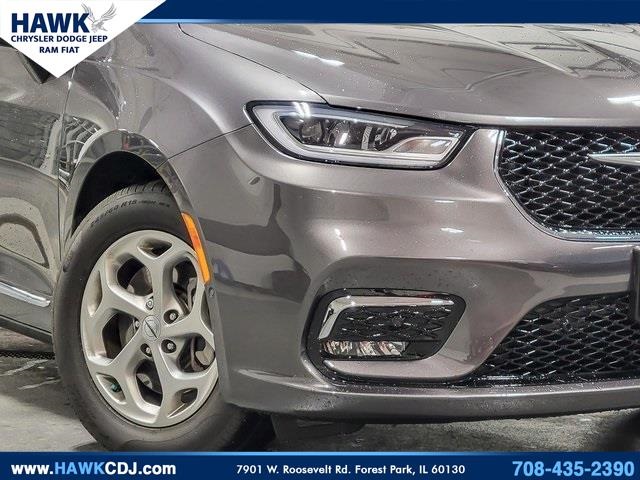 2023 CHRYSLER PACIFICA - Image 3