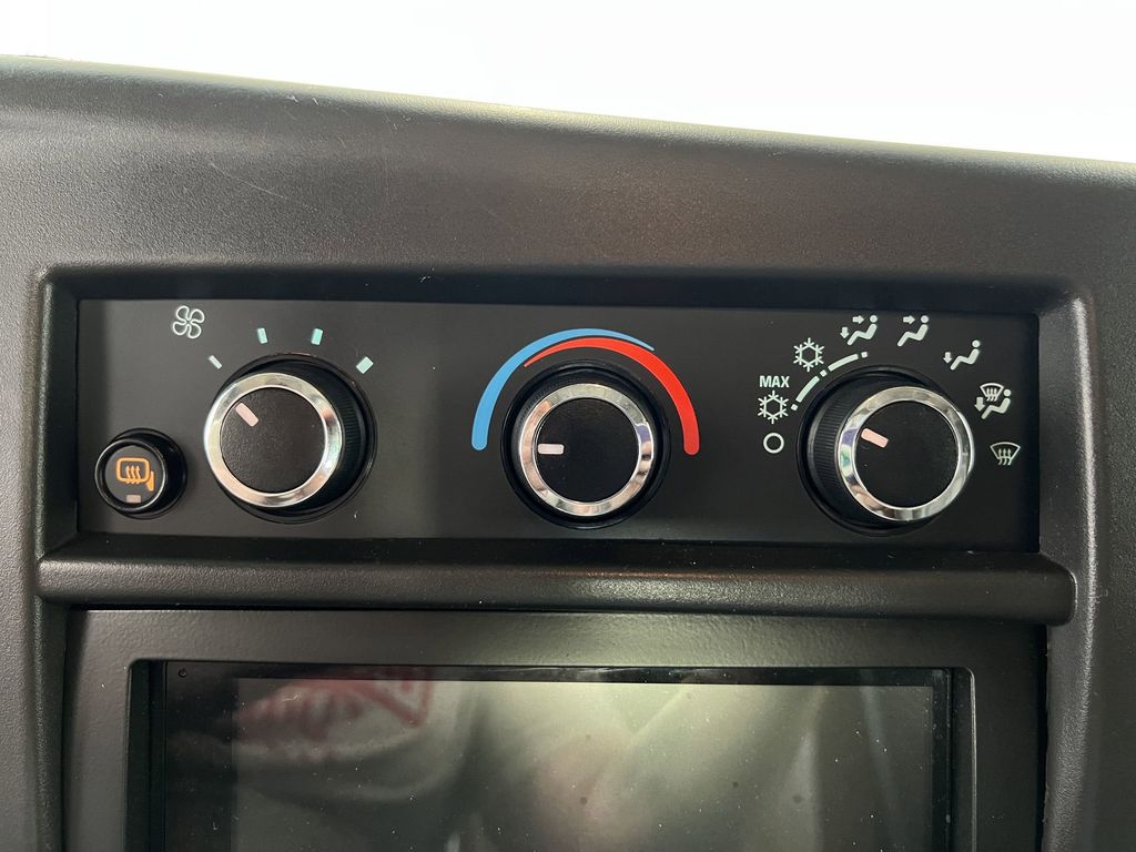 2020 Chevrolet Express 2500 Work Cargo Van photo 14