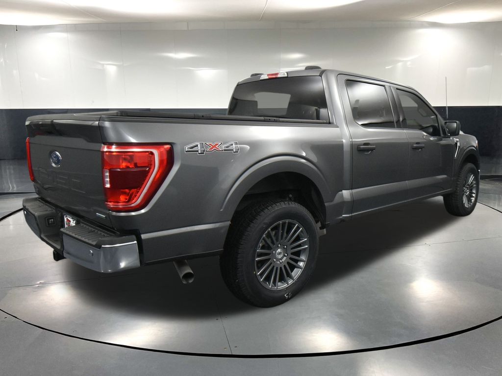 2022 Ford F-150 XLT photo 3