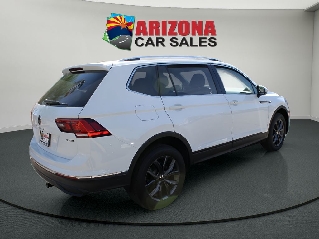 2024 Volkswagen Tiguan SE Wolfsburg Edition photo 4