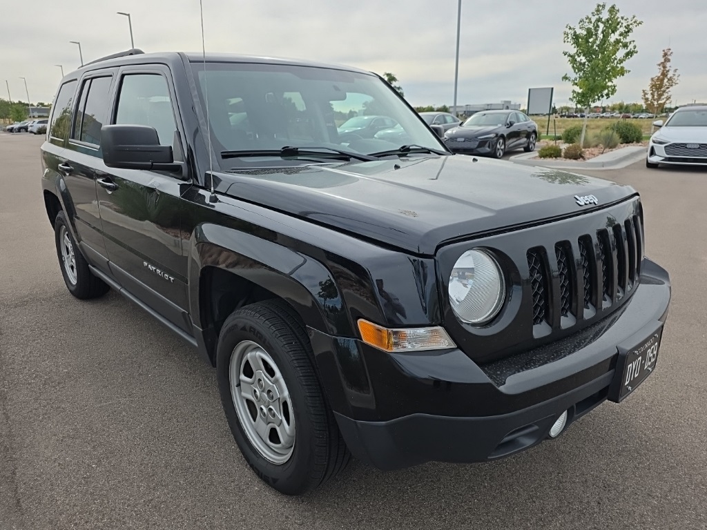 2015 Jeep Patriot Sport photo 2