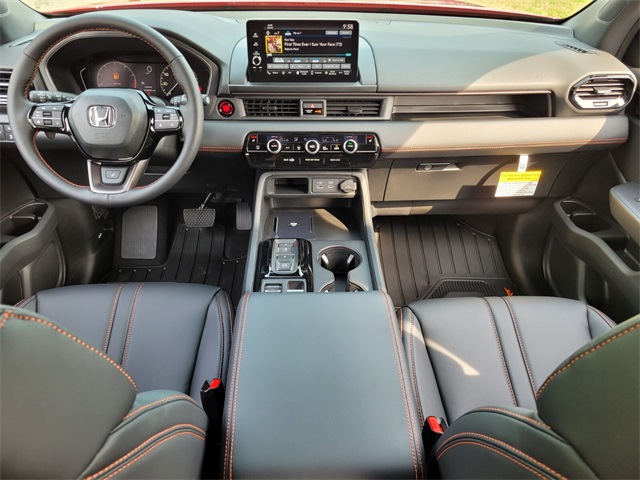 2025 Honda Pilot TrailSport photo 9