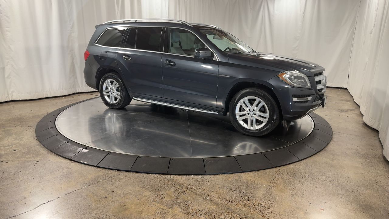 2016 Mercedes Benz GL 450 photo 2