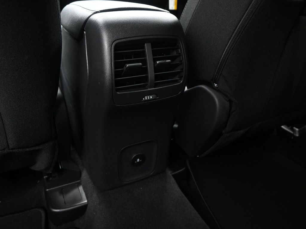 2025 Ford Escape Active photo 16