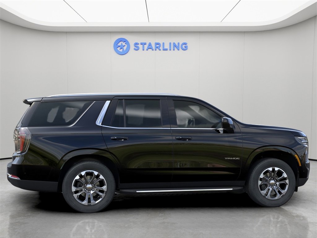 2025 Chevrolet Tahoe LS photo 3