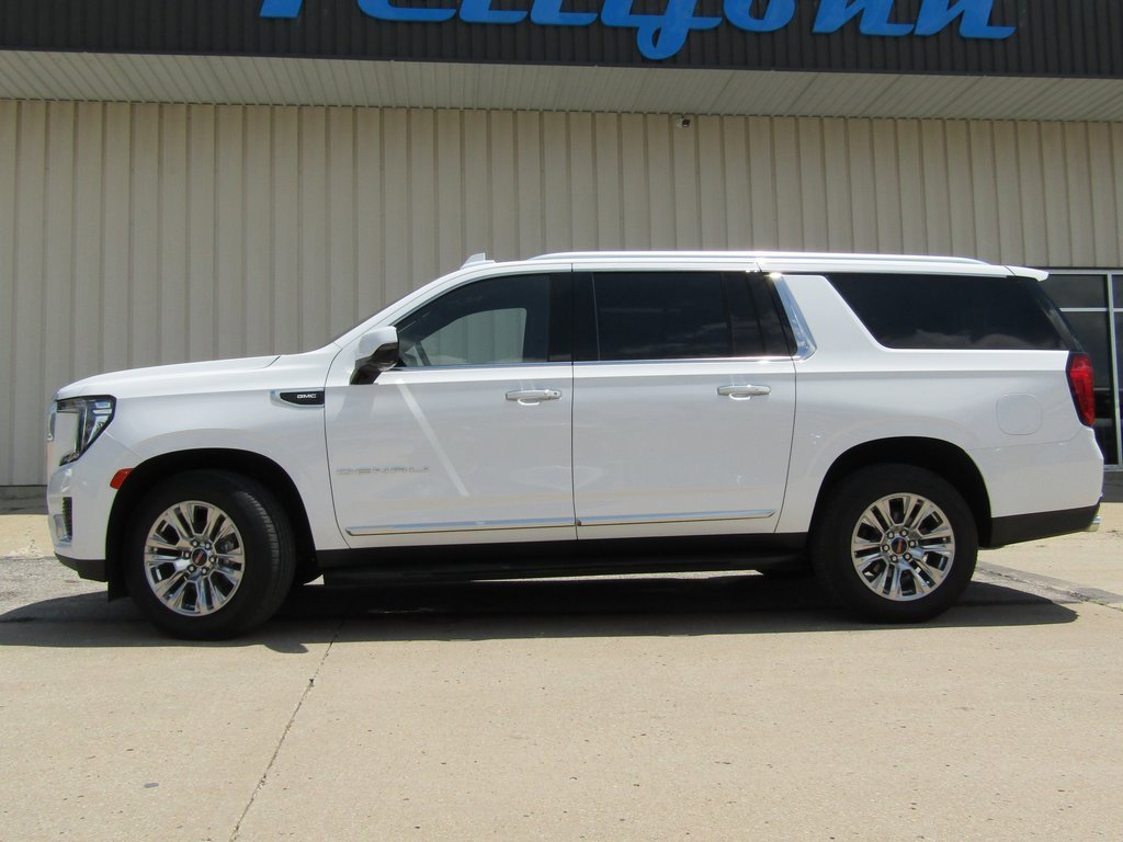 2023 Gmc Yukon XL Denali photo 10