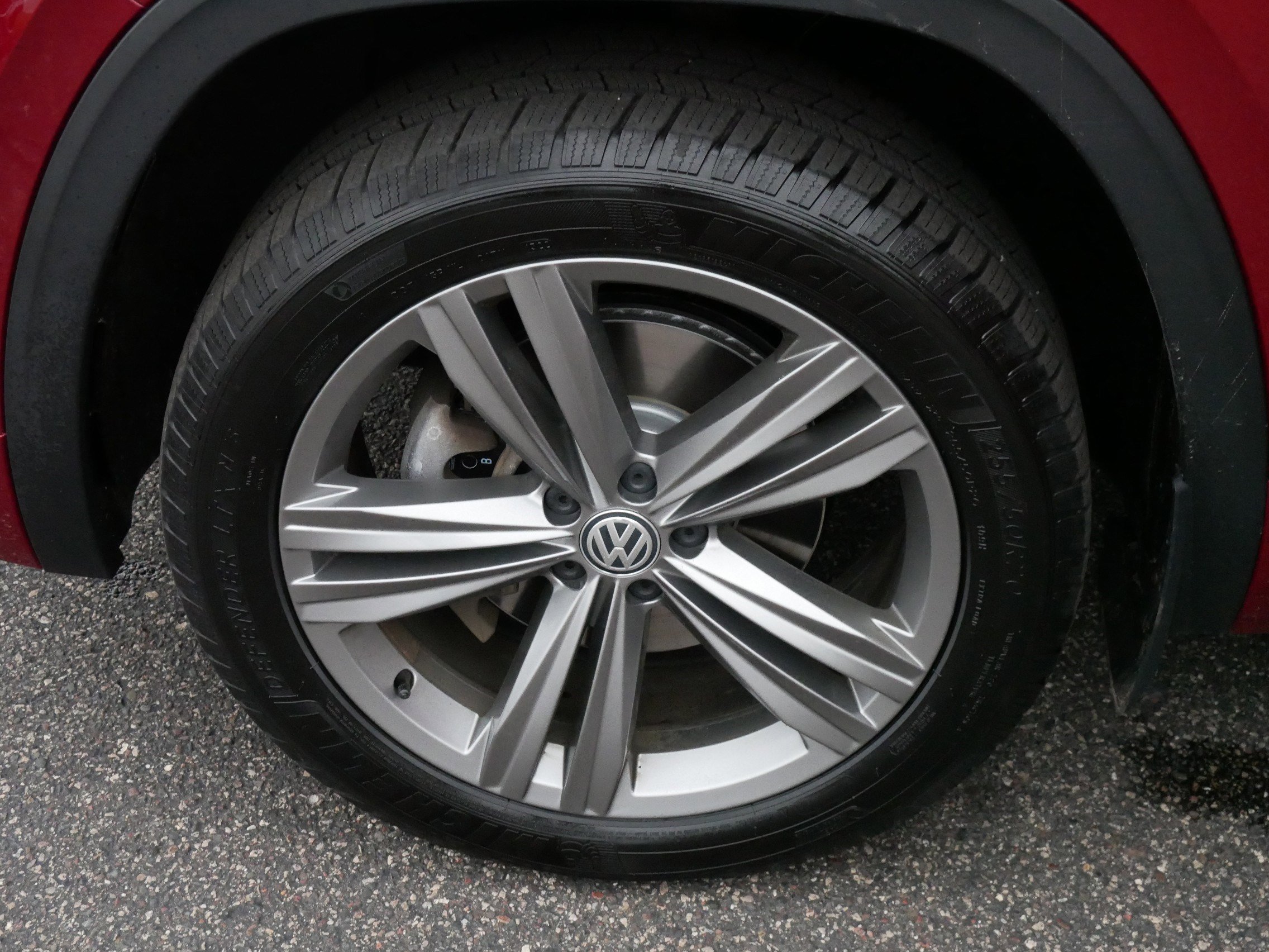 2019 Volkswagen Atlas V6 SE Technology R-Line photo 13