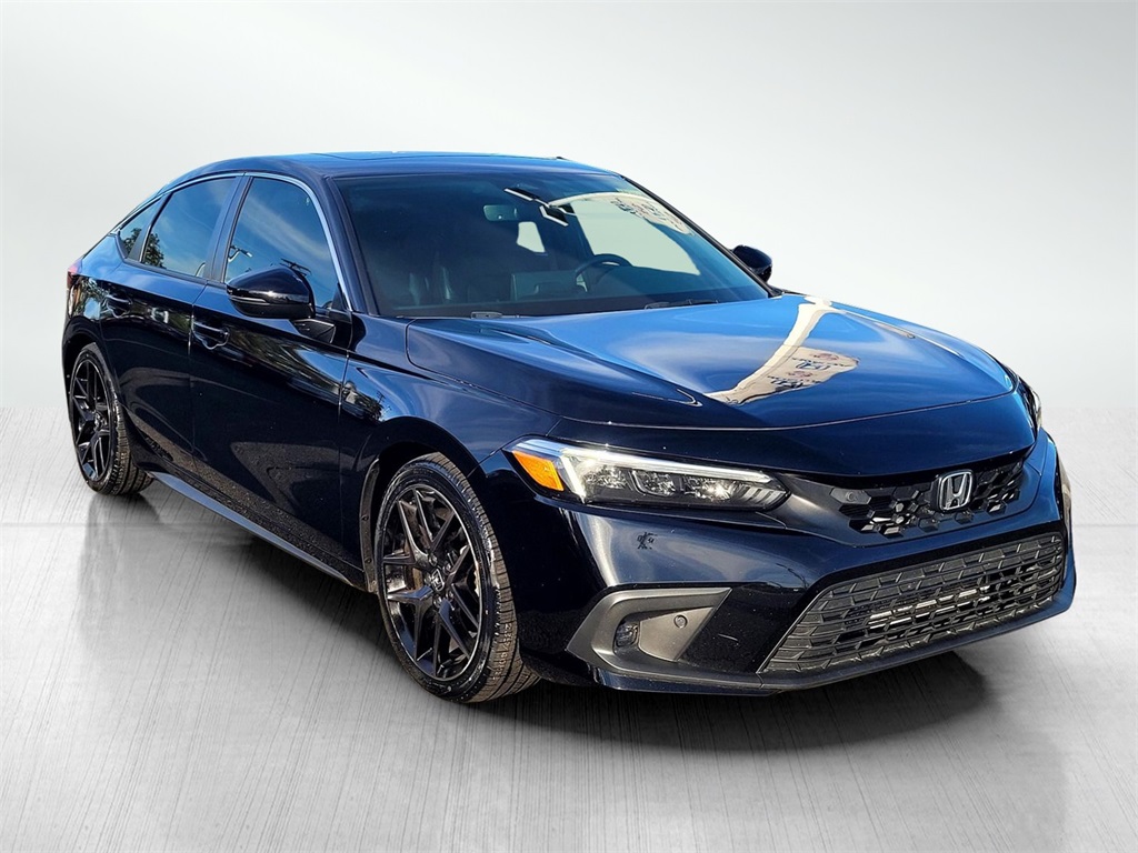 2022 Honda Civic Sport Touring photo 2