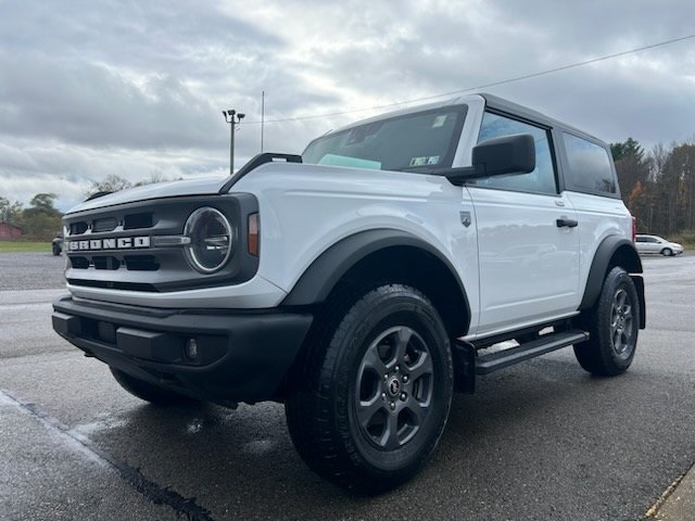 2022 Ford Bronco Big Bend photo 2