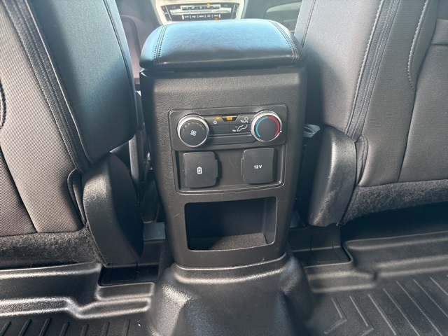 2021 Ford Explorer XLT photo 22