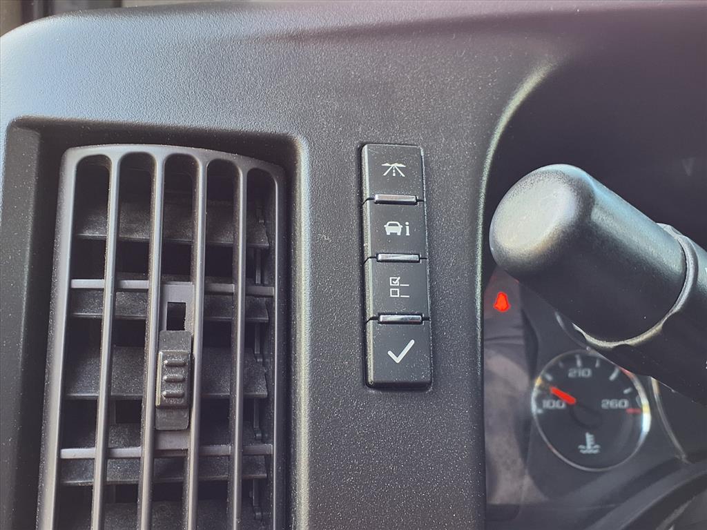2022 Gmc Savana Cargo 2500 photo 22
