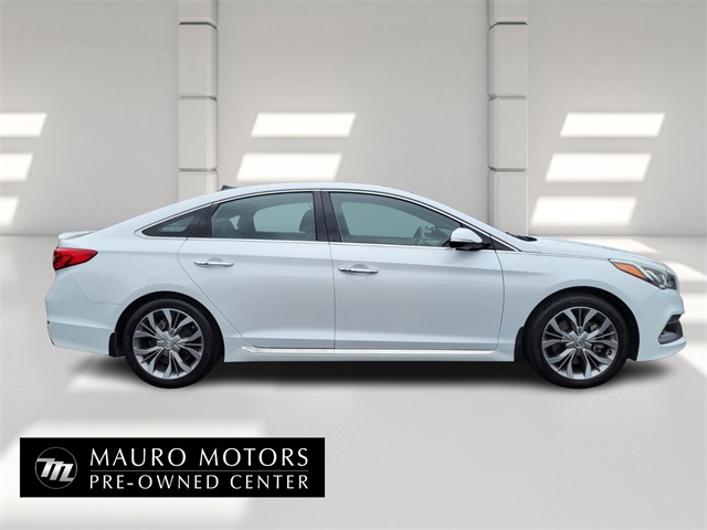 Used 2017 Hyundai Sonata Limited with VIN 5NPE34AB4HH461513 for sale in North Haven, CT