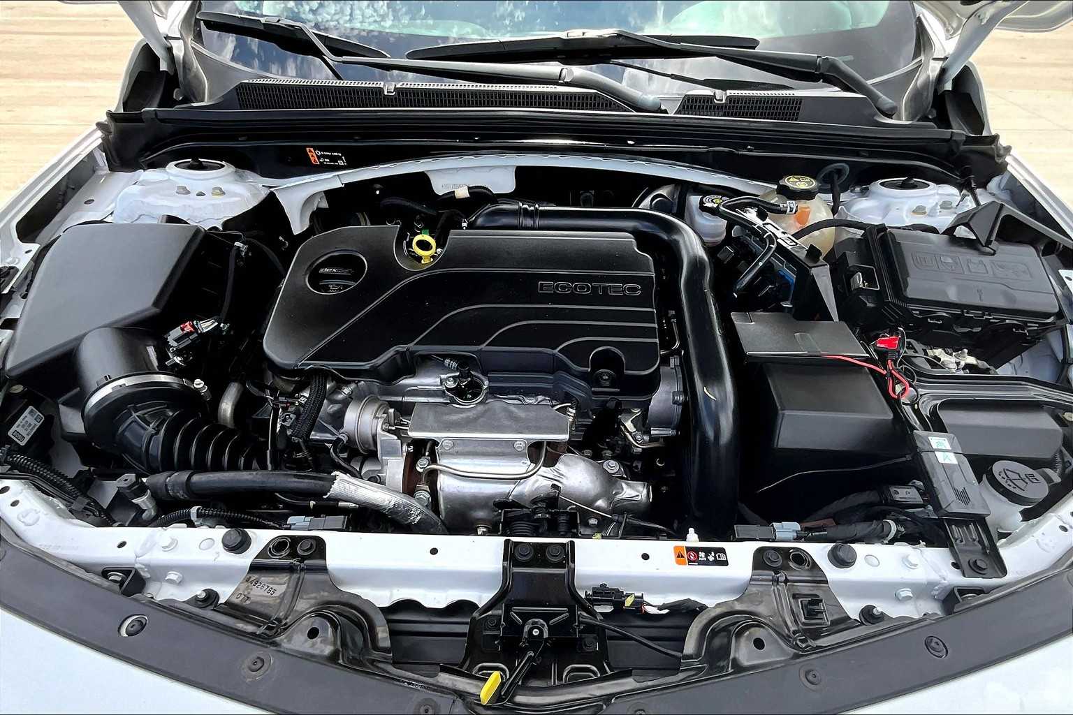 2022 Chevrolet Malibu 1LT photo 31