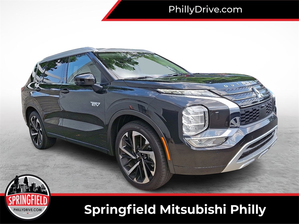 2025 Mitsubishi Outlander Plug-in Hybrid Platinum Edition's photo
