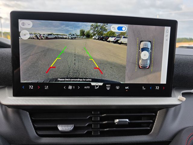 2025 Ford Explorer ST-Line photo 17