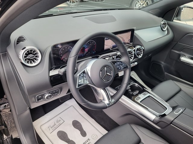 2025 Mercedes Benz GLA 250 photo 11