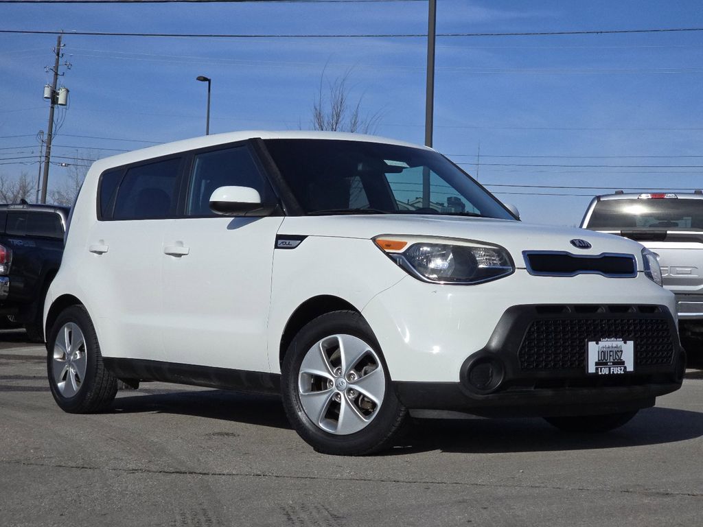 2016 Kia Soul Base