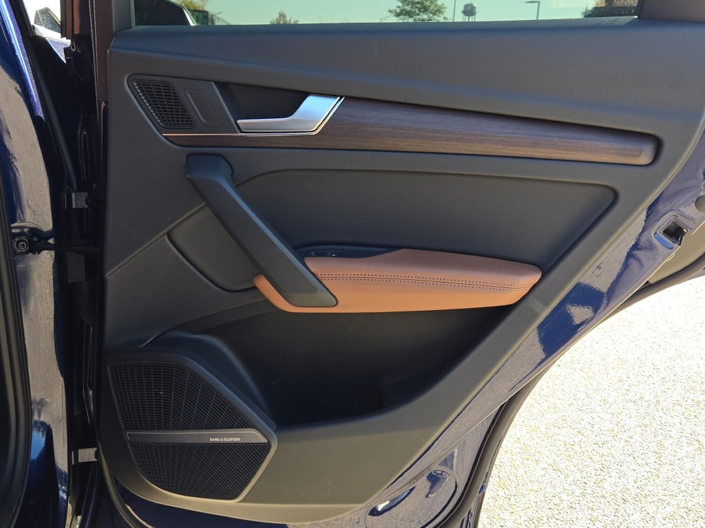 2022 Audi Q5 45 S line Premium photo 6