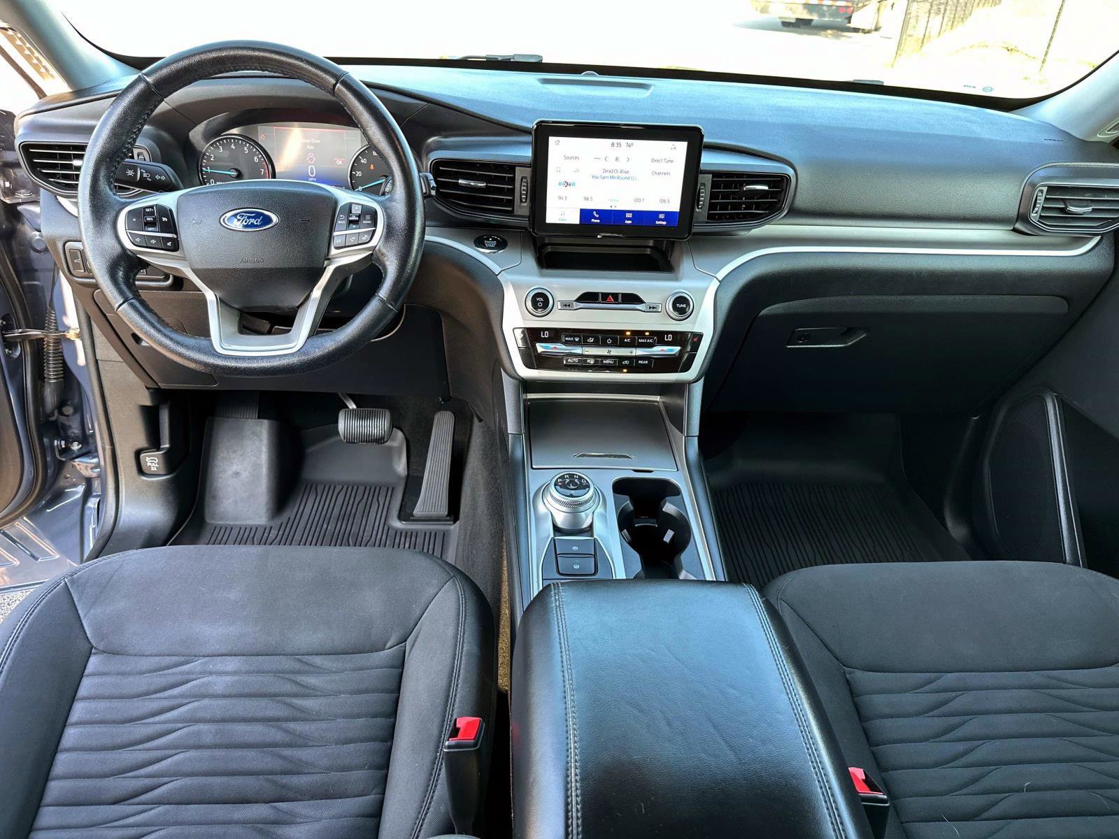 2021 Ford Explorer XLT photo 17