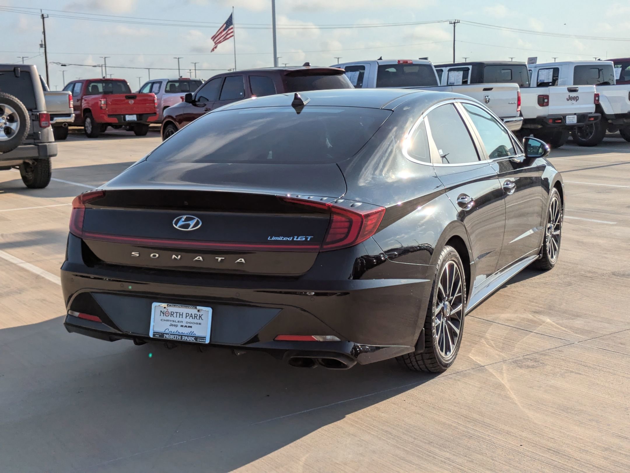 2021 Hyundai Sonata Limited photo 3