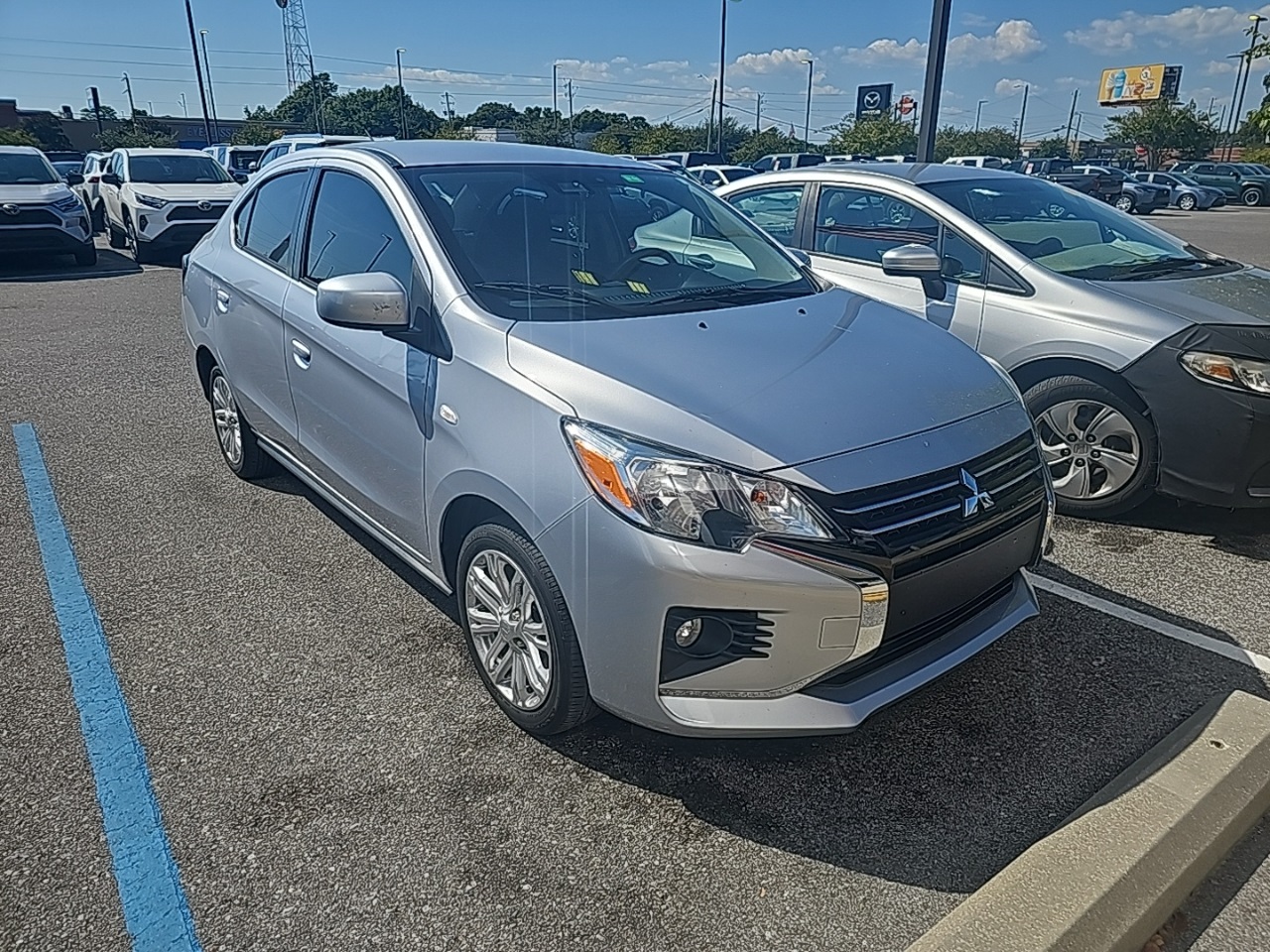 2023 Mitsubishi Mirage G4 ES LE Black Edition photo 2