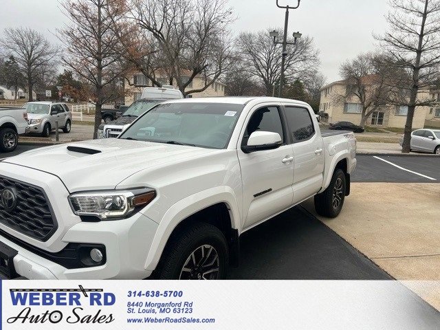 2020 Toyota Tacoma TRD Sport's photo