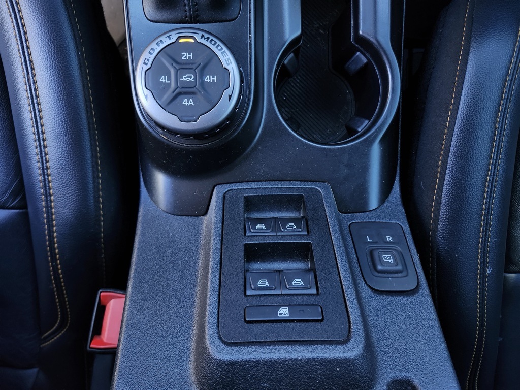 2022 Ford Bronco Badlands photo 14