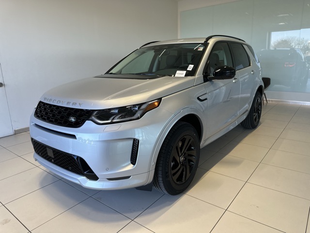 2025 Land Rover Discovery Sport S's photo