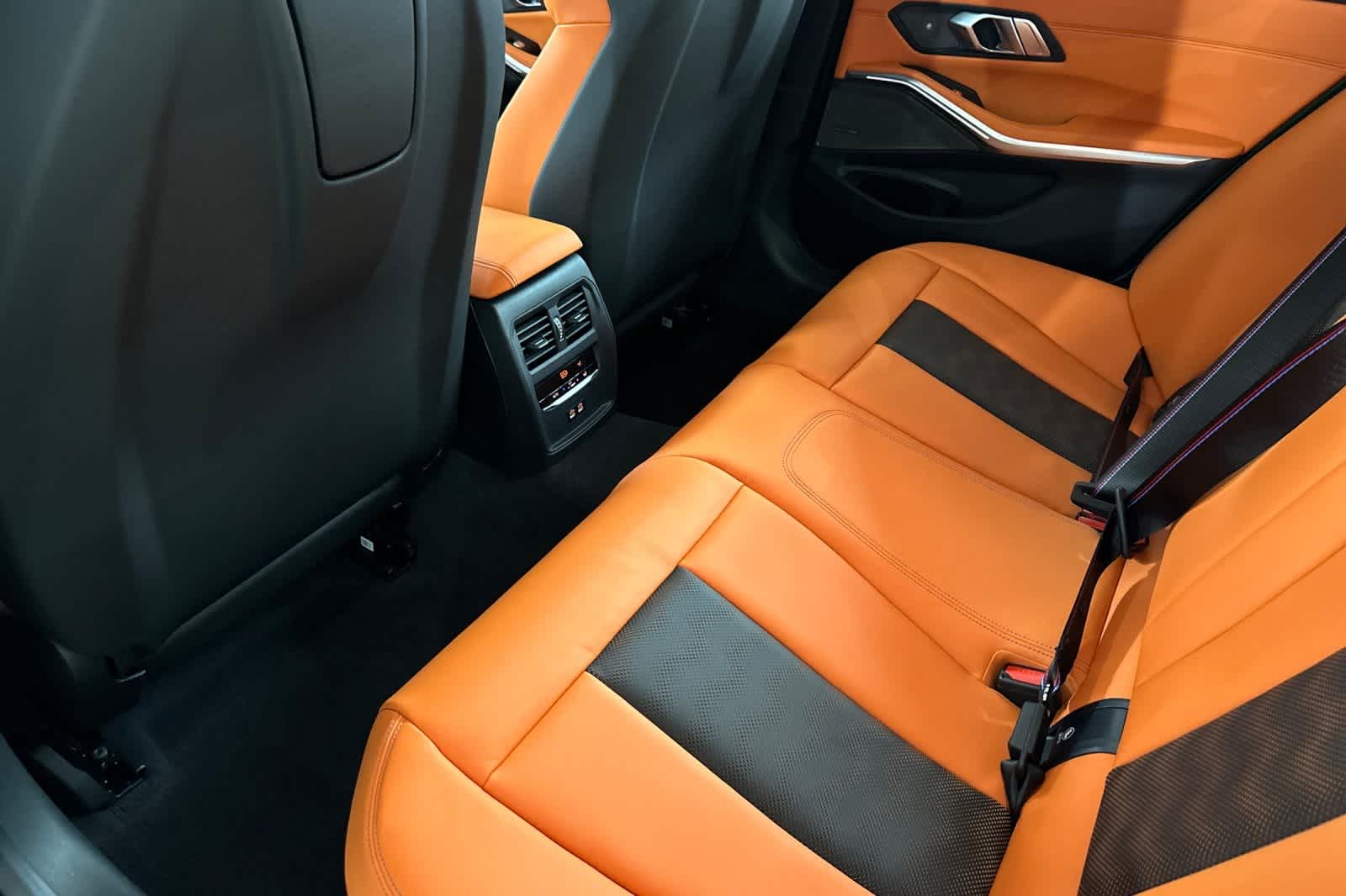 2026 Bmw M3 3 photo 2