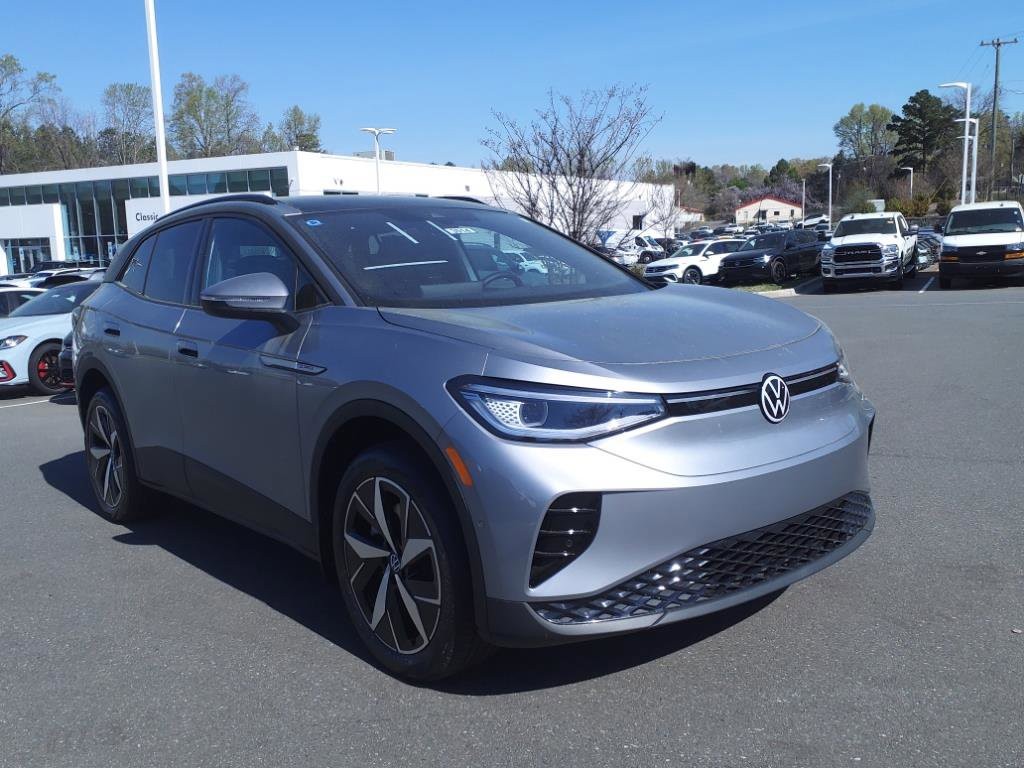 2025 Volkswagen ID.4 Pro S photo 3