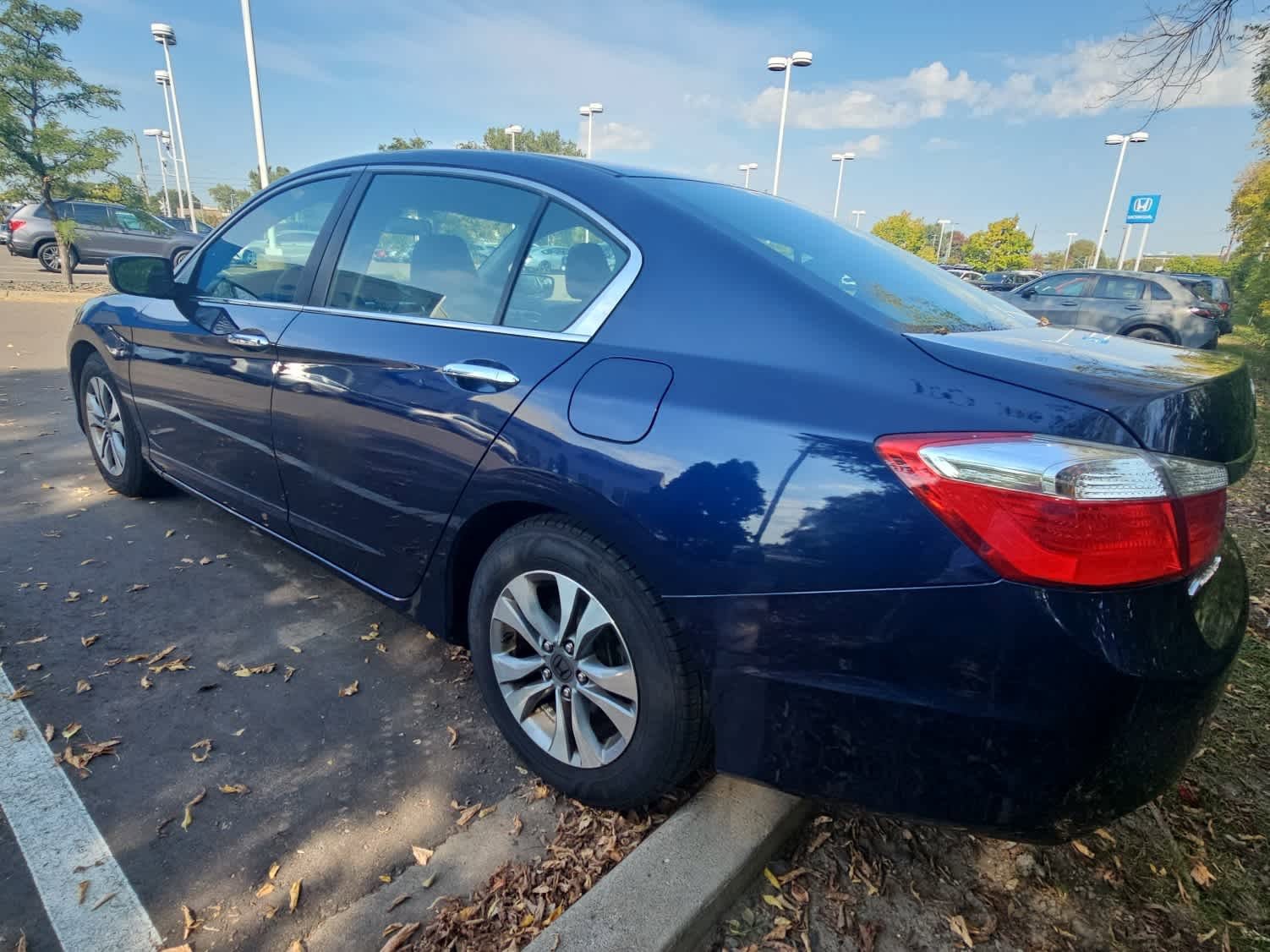 2014 Honda Accord LX photo 4
