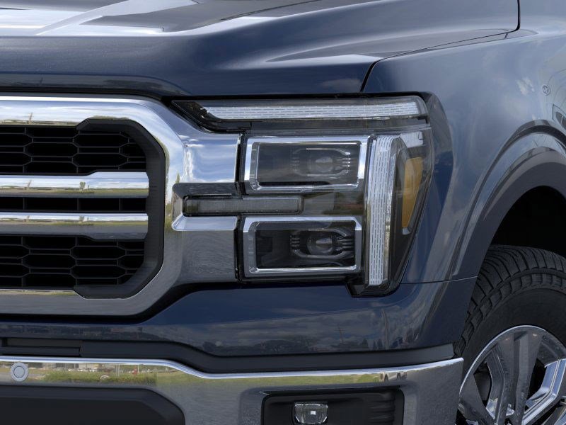 2025 Ford F-150 Lariat FX4 photo 10
