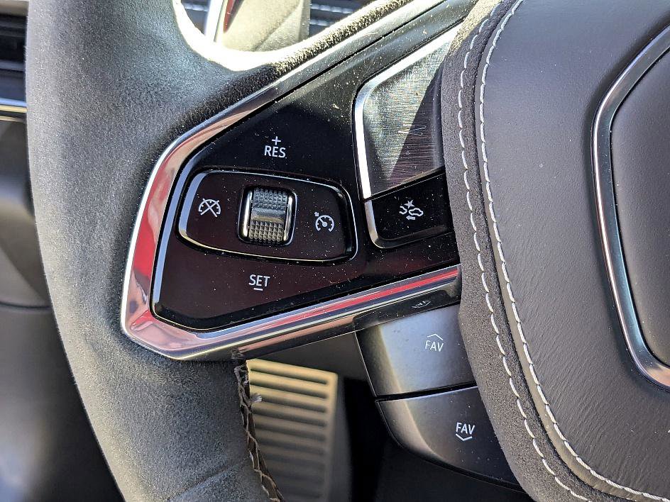 2024 Chevrolet Corvette 3LT photo 18
