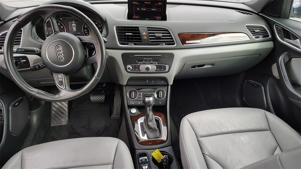 2017 Audi Q3 Prestige photo 13