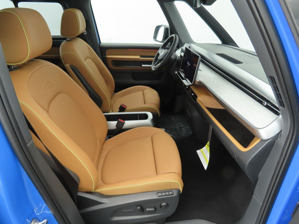 2025 Volkswagen ID. Buzz Pro Plus photo 19