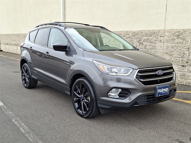 2019 Ford Escape SE photo 2