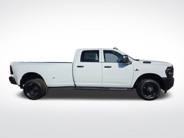 2026 Ram 3500 Tradesman photo 2