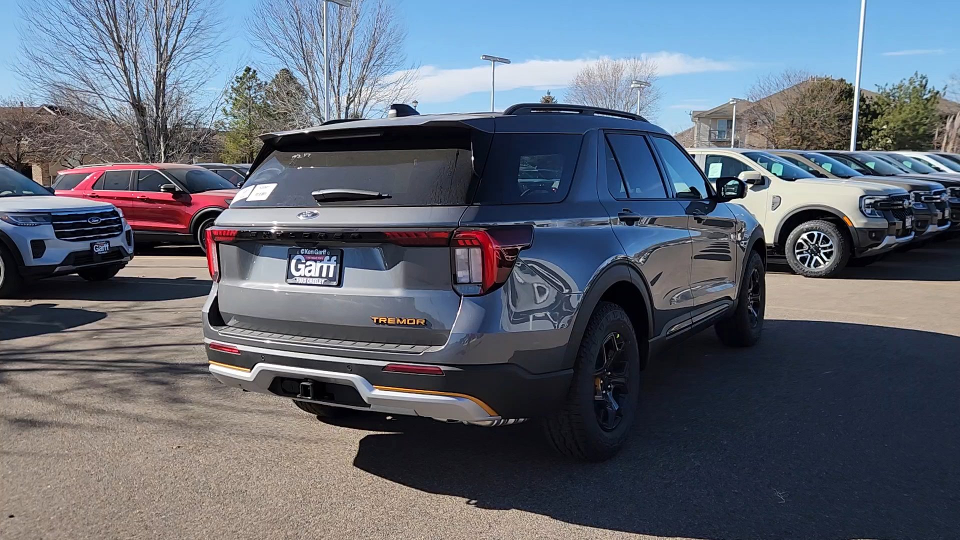 2026 Ford Explorer photo 4