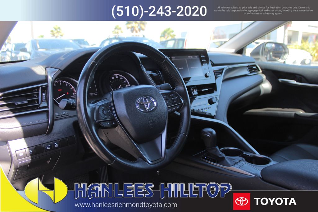 2024 Toyota Camry SE photo 11