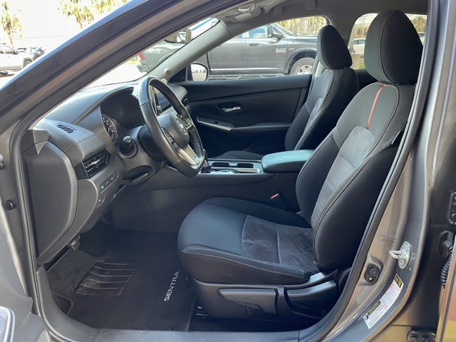 2023 Nissan Sentra SR photo 18
